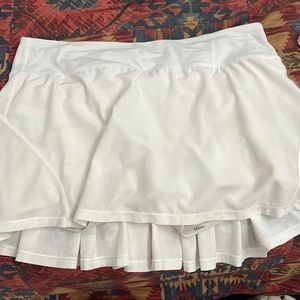 Lululemon 10 tennis skirt